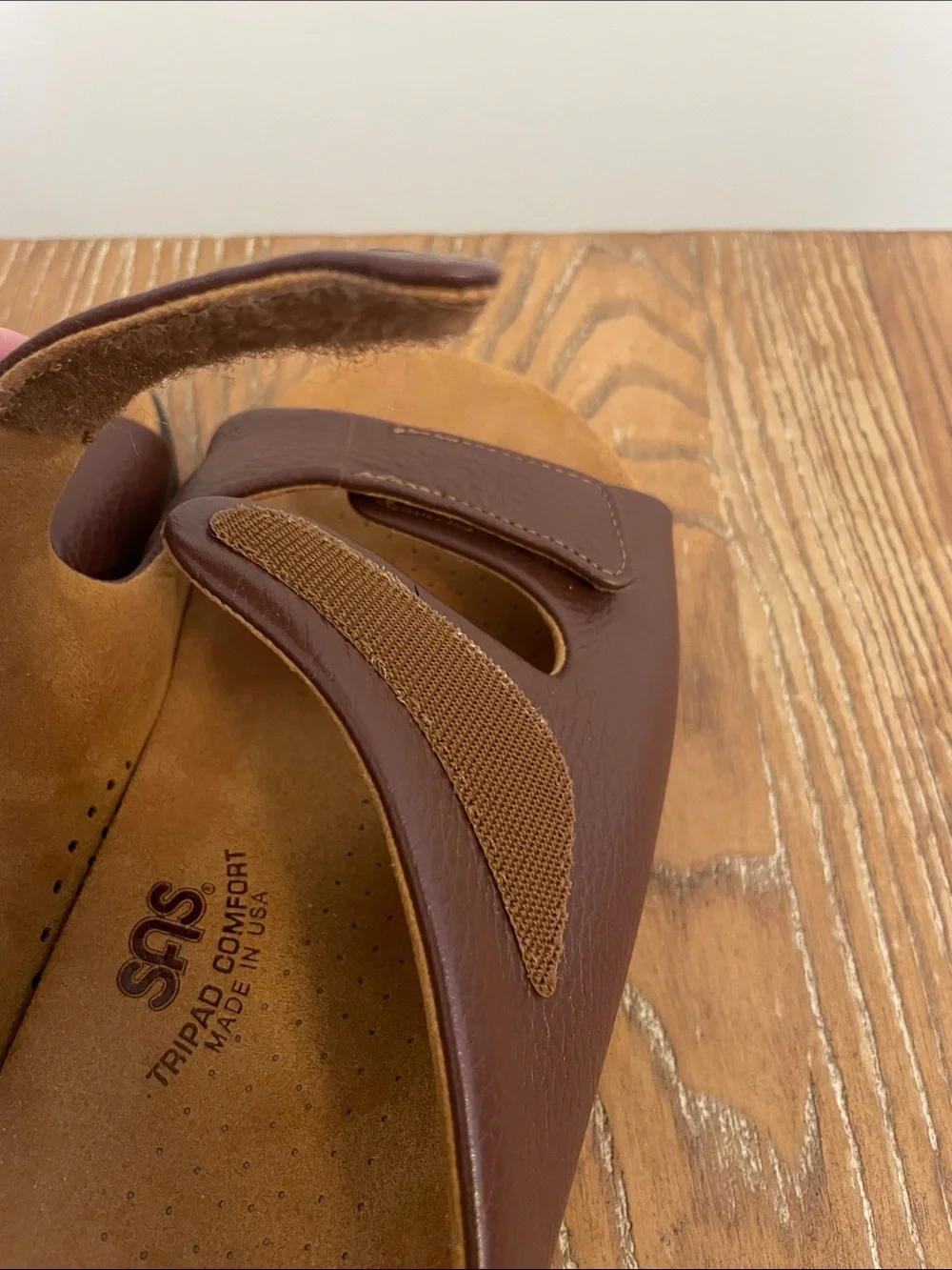 SAS Cozy Leather Slide Adjustable Strap Sandals in Amber Brown 10 Wide